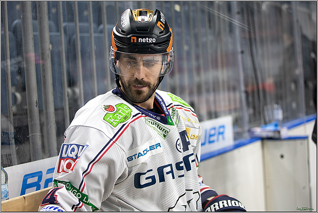 PENNY DEL; Koelner Haie- Eisbaeren Berlin; Koeln, 28.12.2021